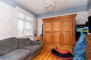 Bedroom- click for photo gallery